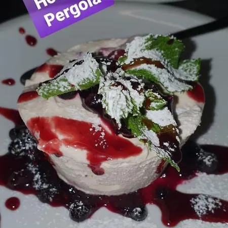 La Pergola 3*