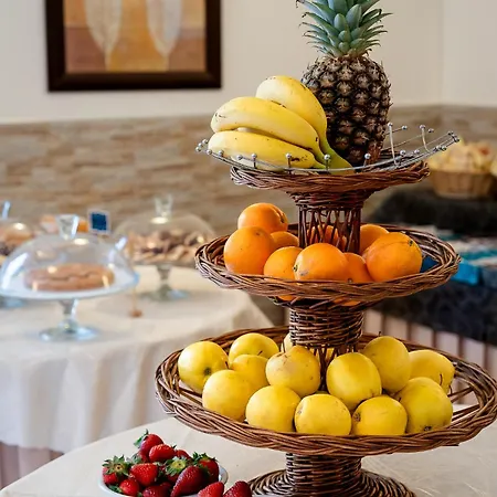 La Pergola מלון בלריה-איגאה מרינה