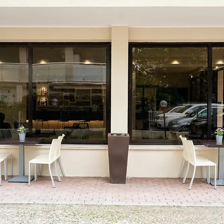 La Pergola מלון 3*